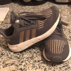 Toddler Adidas Swift Run Sneakers